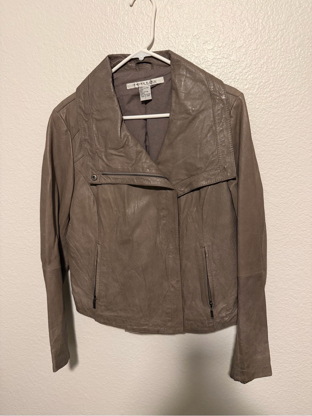 Rezrekshn by Esther Chen Taupe/Gray Leather Moto Jacket Large